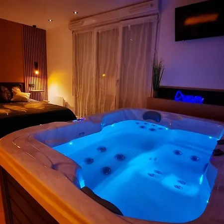 Daire Moderne St Germain Les Corbeil - Jacuzzi Privatif